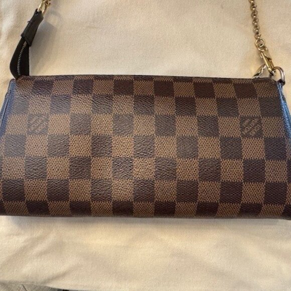 Louis Vuitton Damier Ebene Eva Clutch - Picture 13 of 15
